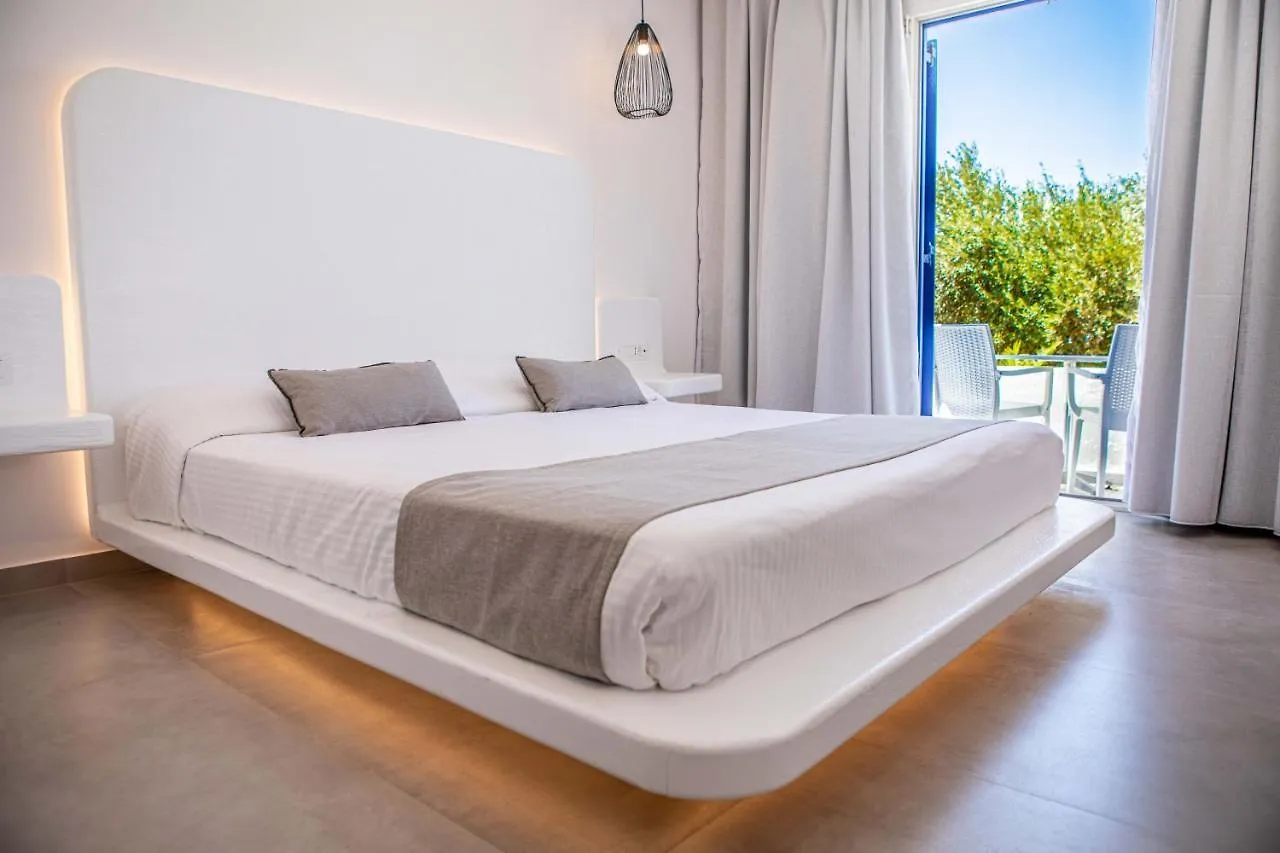 **** Отель Aeolos Resort Mykonos Town Греция